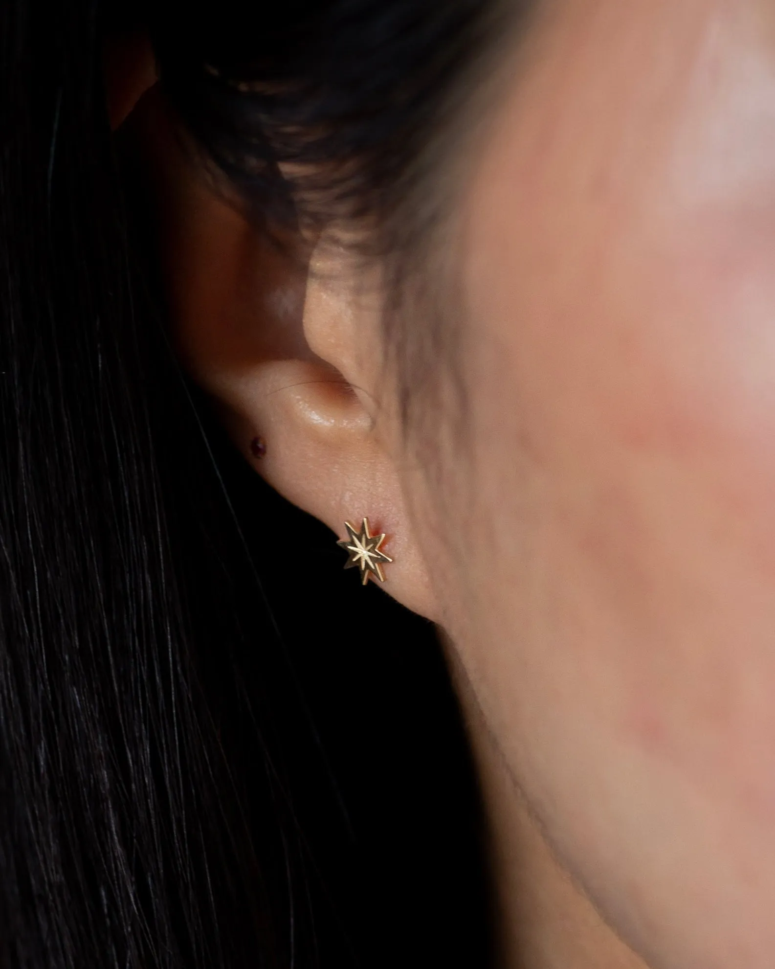 14k Small Starburst Studs