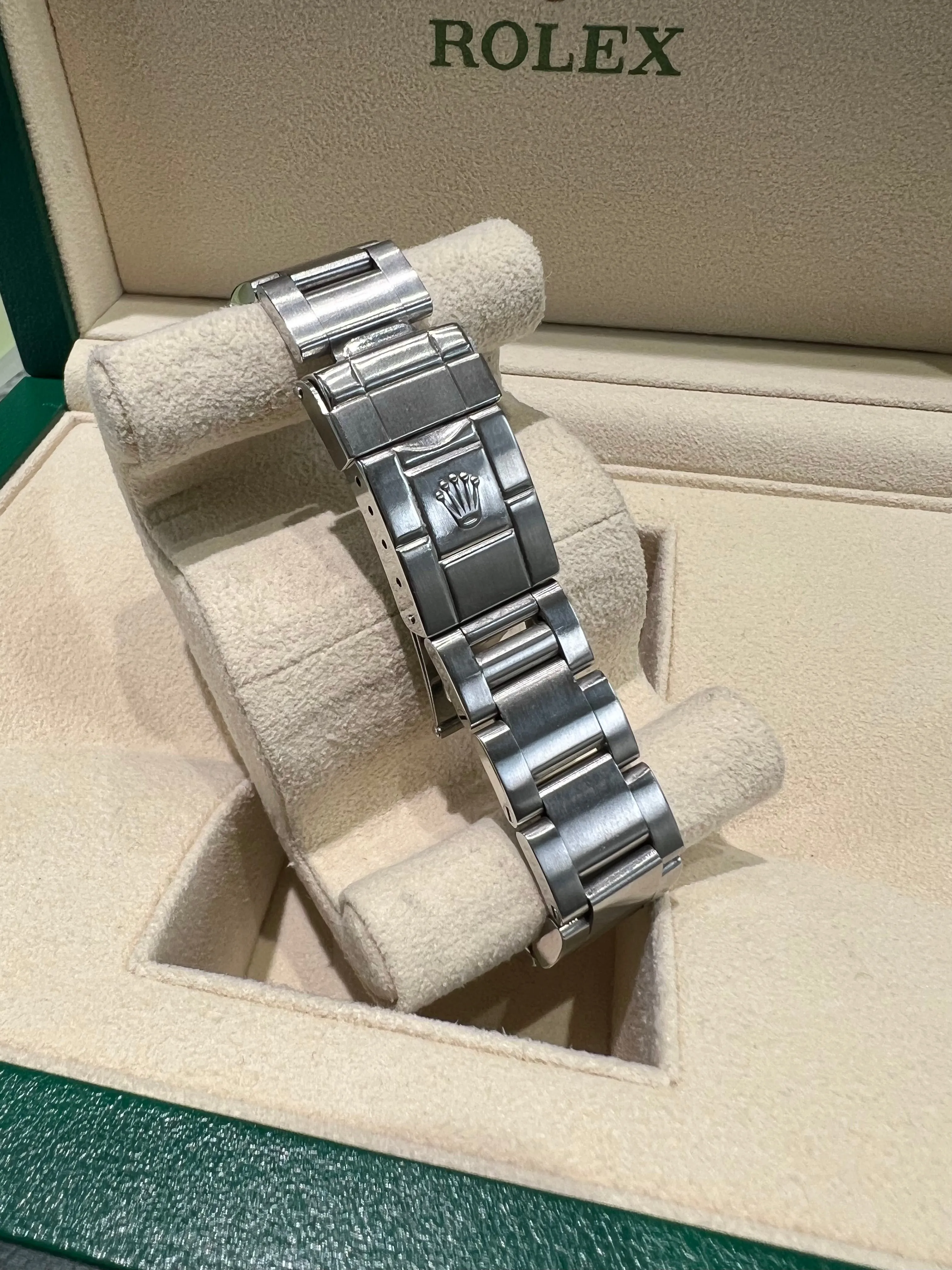 2005 Rolex Explorer 36mm 114270