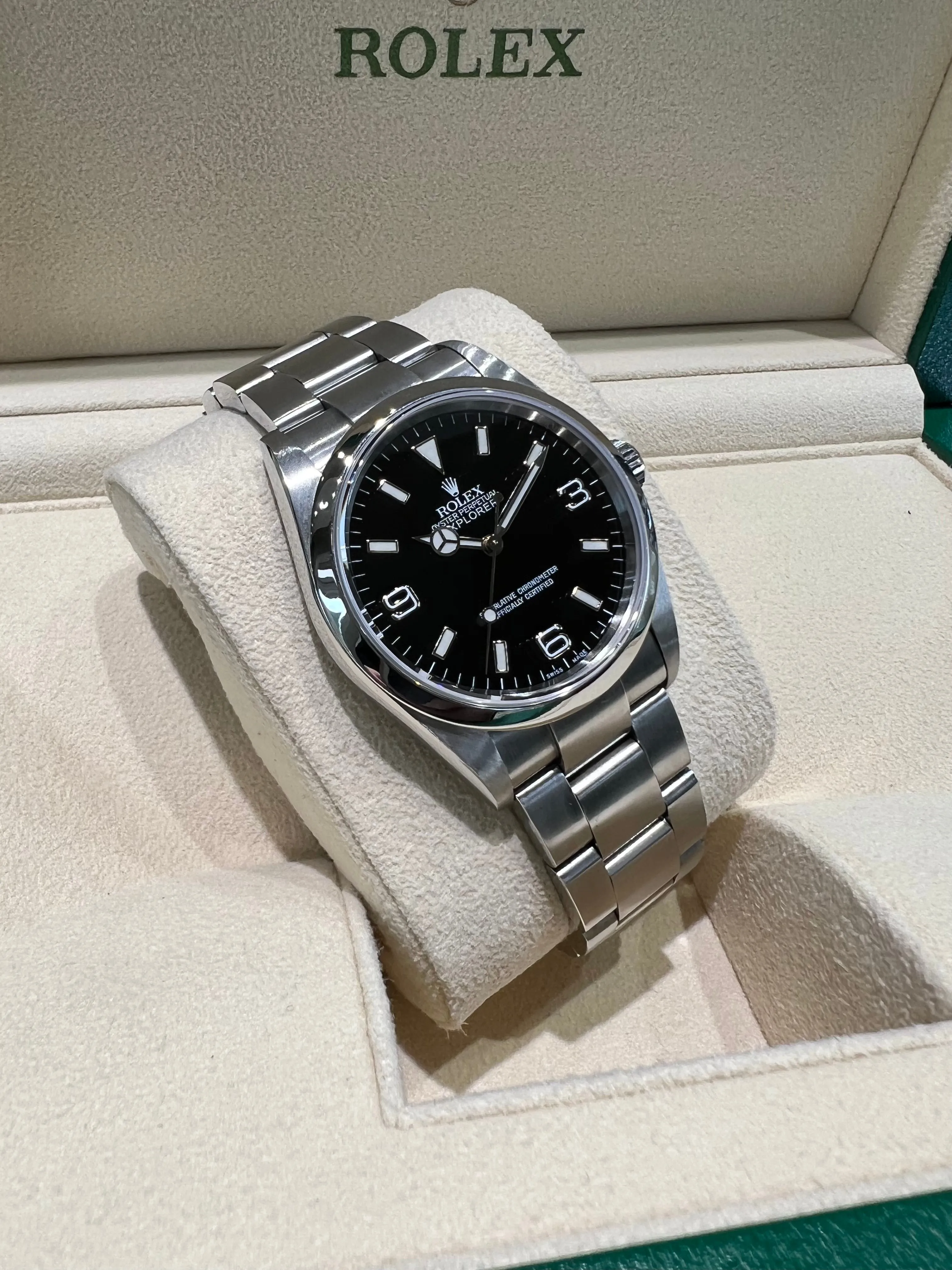 2005 Rolex Explorer 36mm 114270