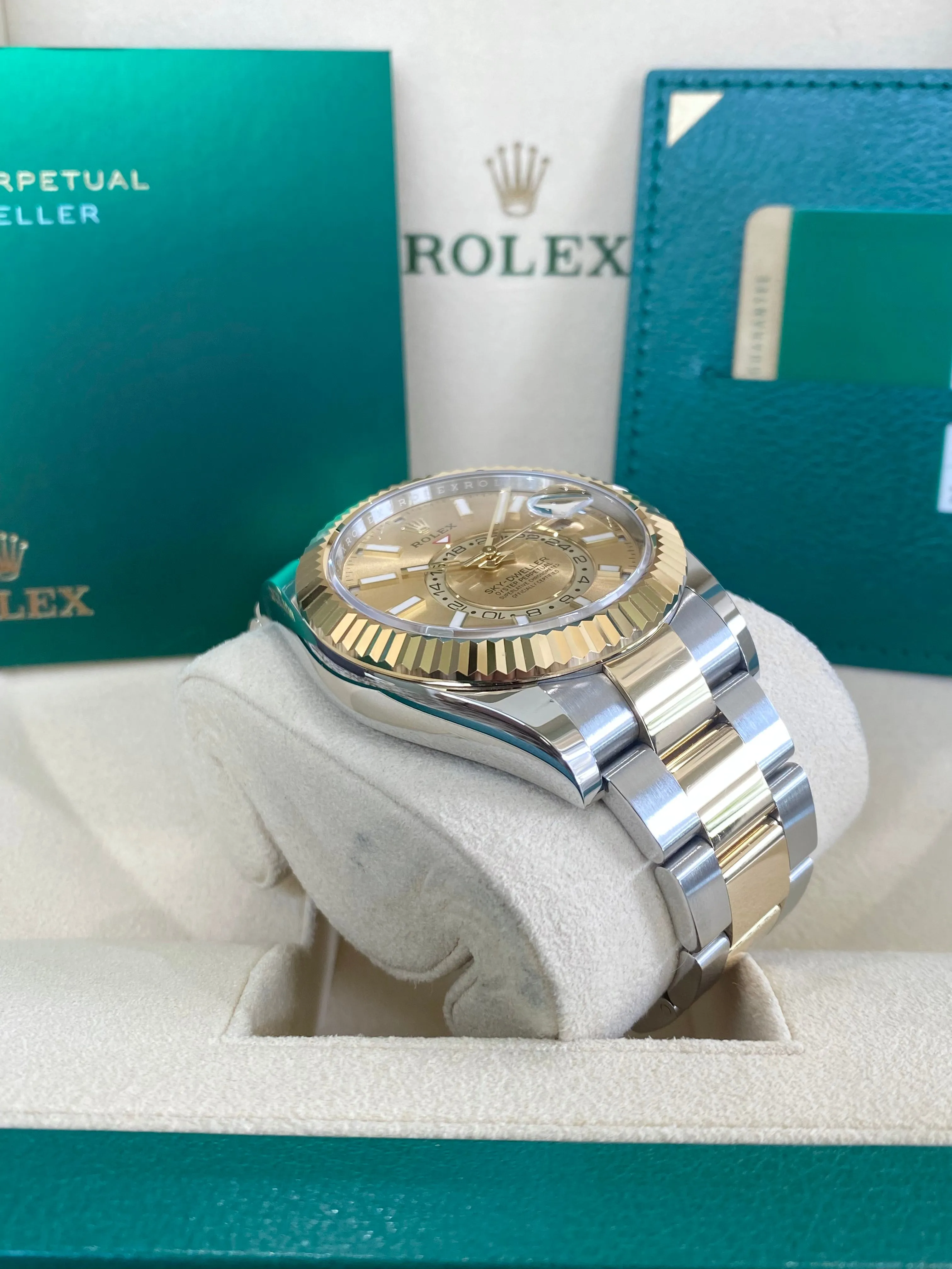 2019 Rolex Sky-Dweller 326933