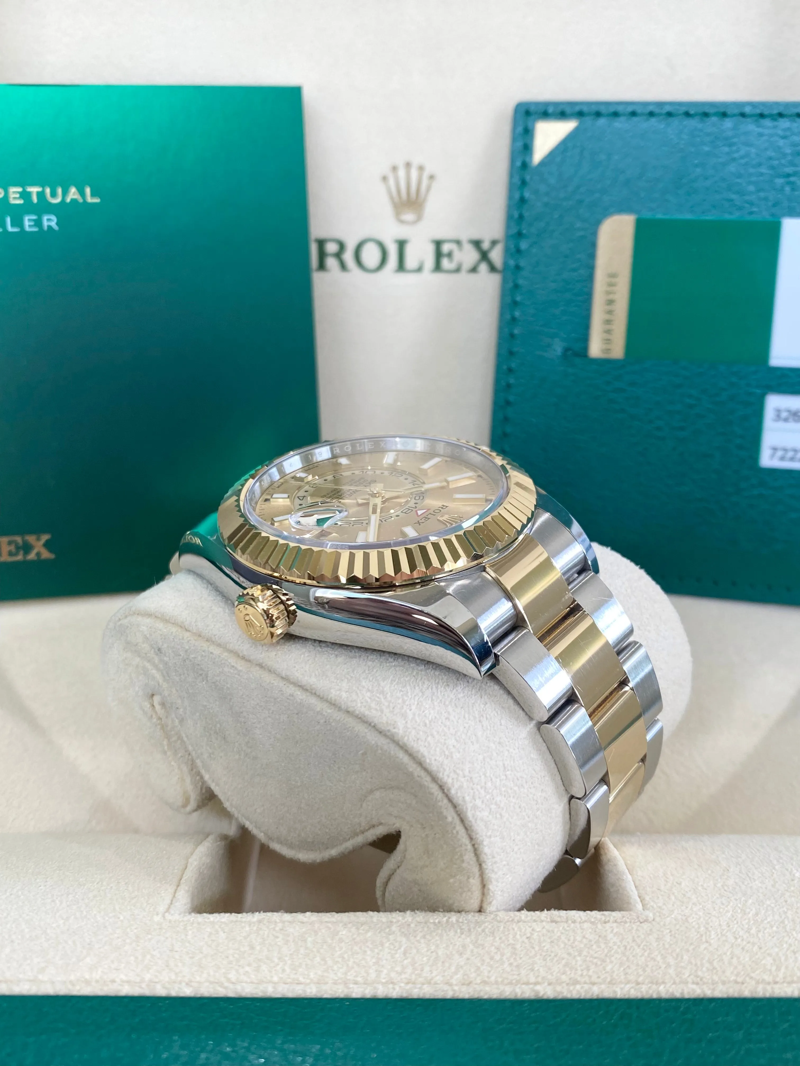 2019 Rolex Sky-Dweller 326933