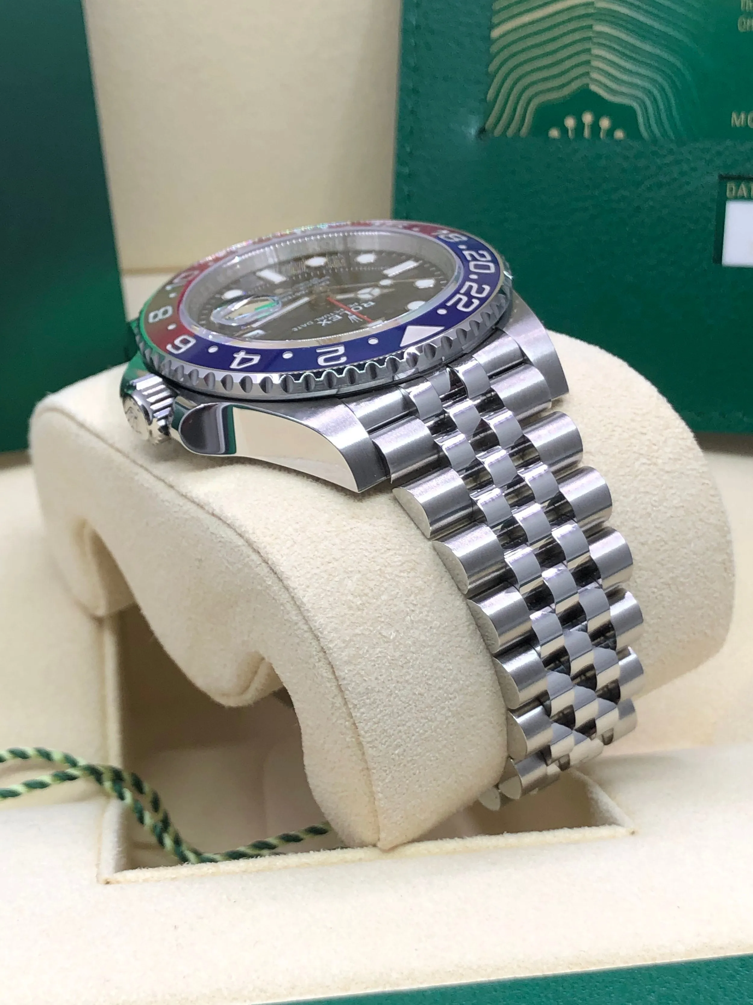 2022 Rolex GMT-Master II Pepsi 126710BLRO