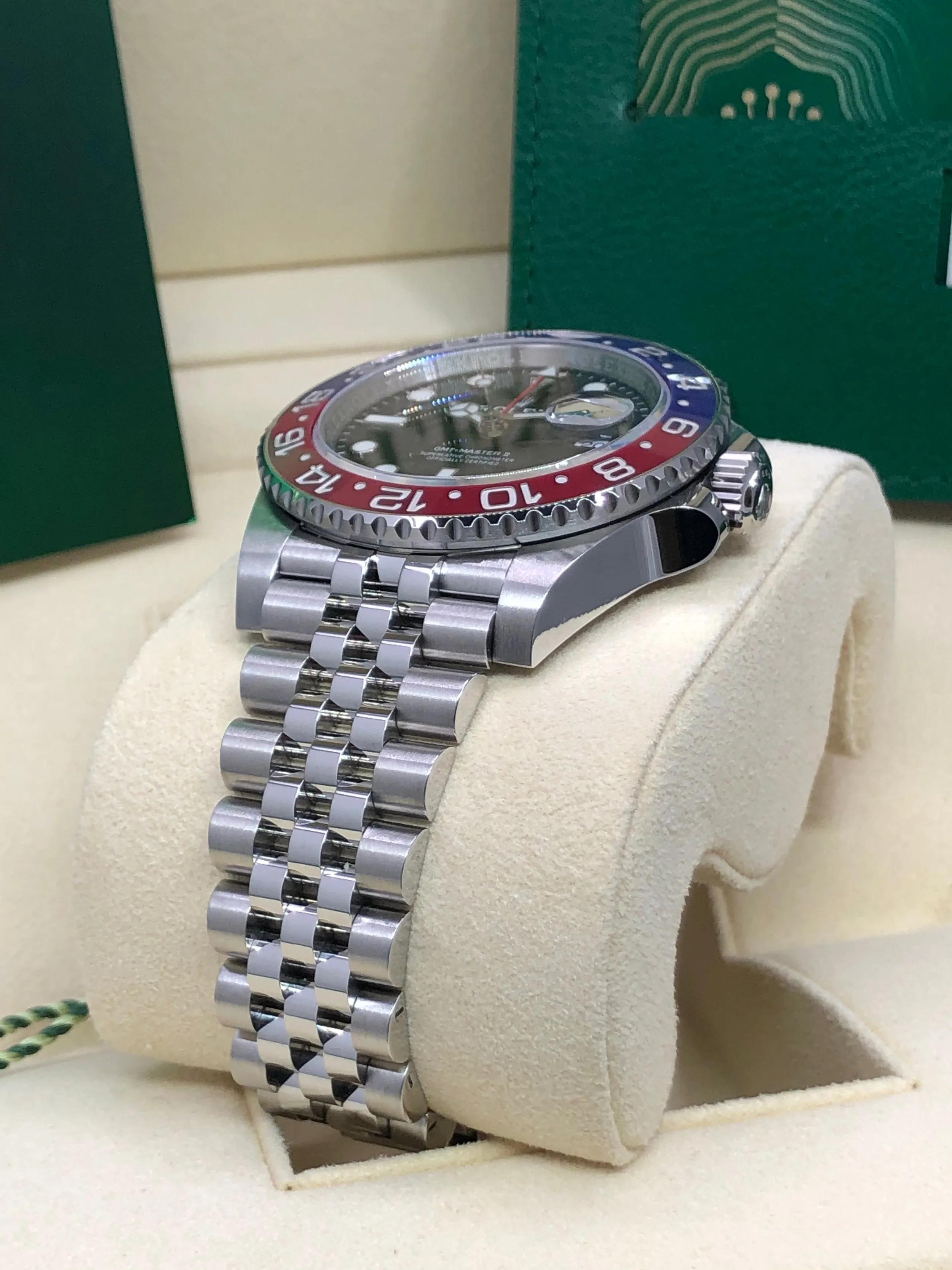 2022 Rolex GMT-Master II Pepsi 126710BLRO