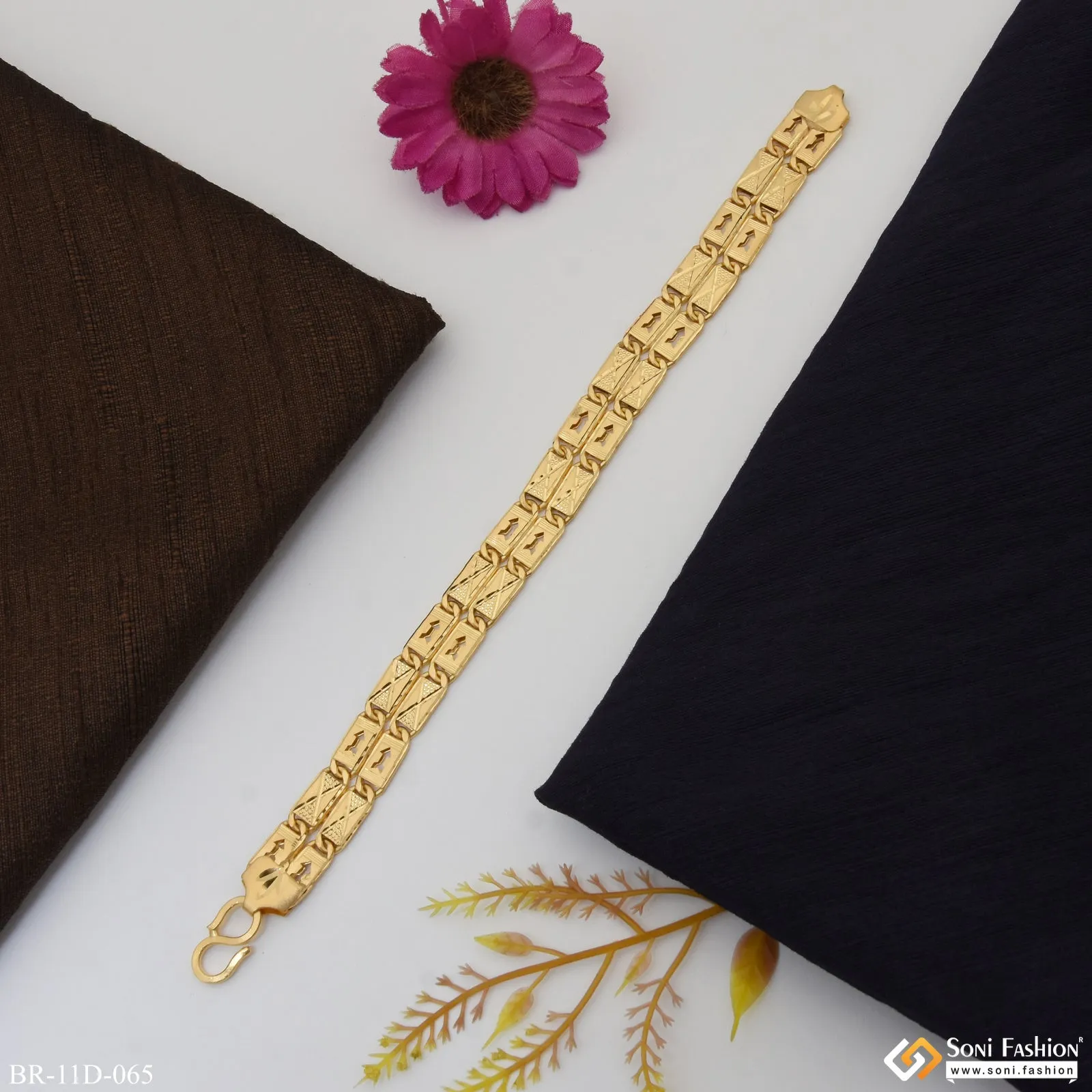 Arrow On 2 Line Gold Plated Nawabi Bracelet for Men - Style D065