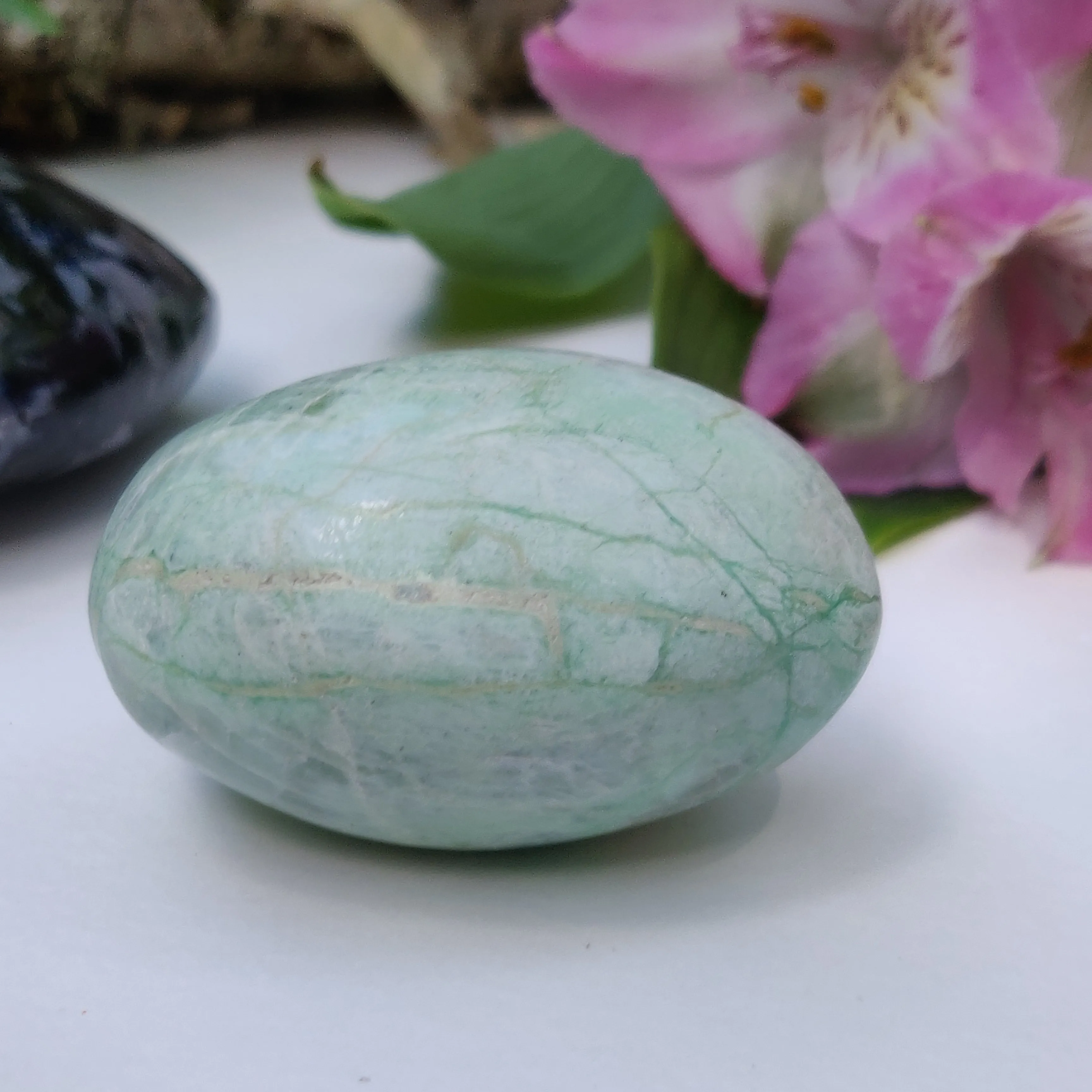 BLUE FLASH Garnierite Palm Stone (#11)