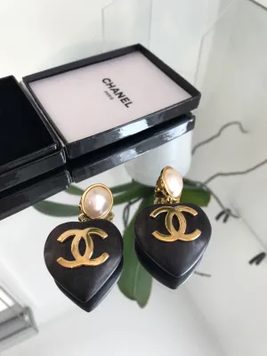 CHANEL Vintage CC Logo Faux Pearl and Wood Heart Drop Clip On Earrings