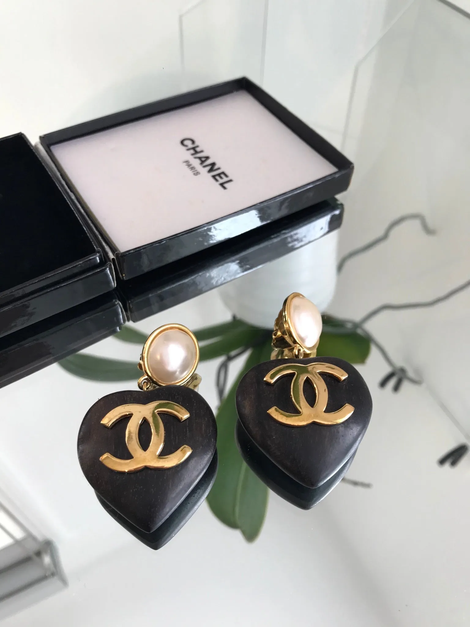 CHANEL Vintage CC Logo Faux Pearl and Wood Heart Drop Clip On Earrings