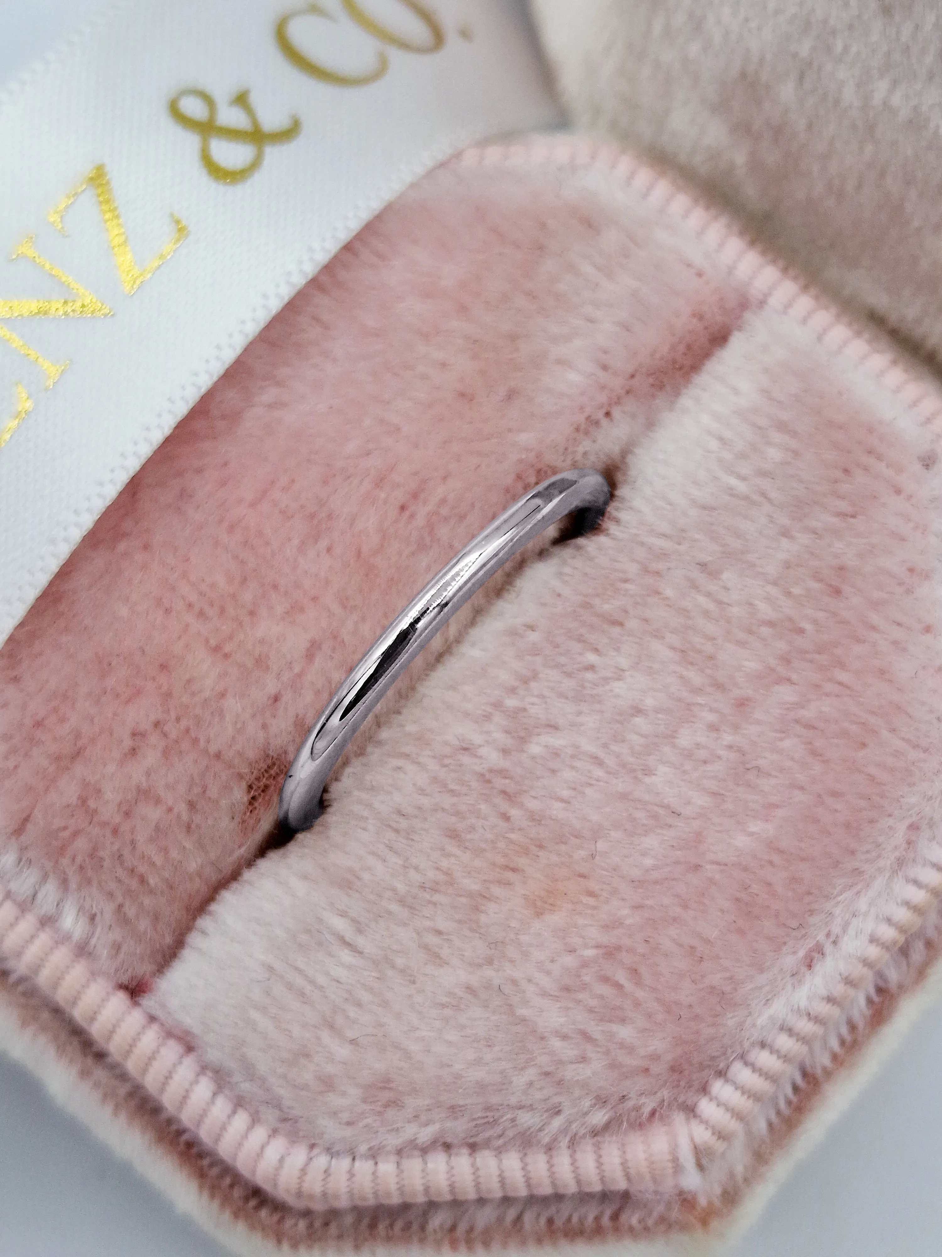 Comfort Fit Wedding Ring In 14K Gold (1.80mm)