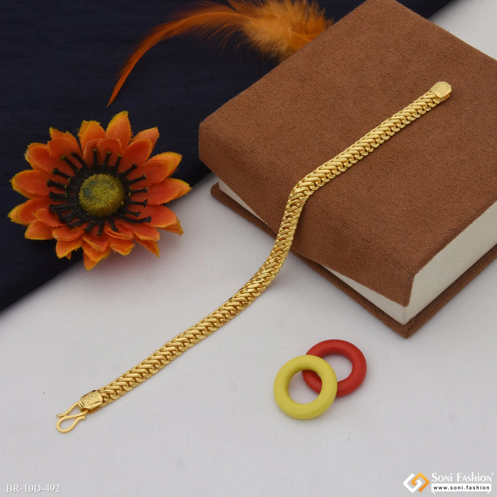 Cool Design Gold Plated Link Bracelet for Men - Style D492