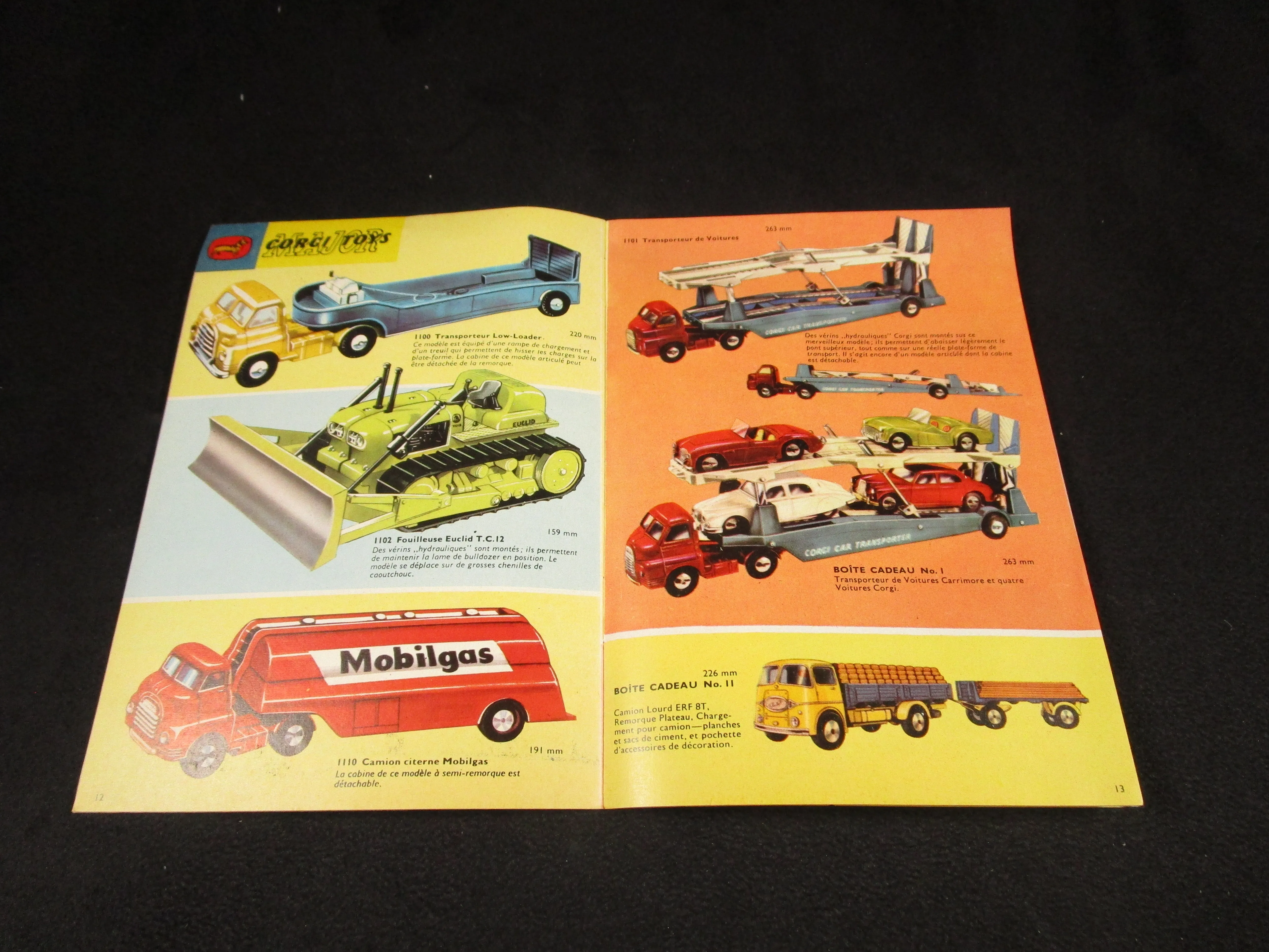 Corgi Toys France 1960 Catalogue, Very Near Mint!