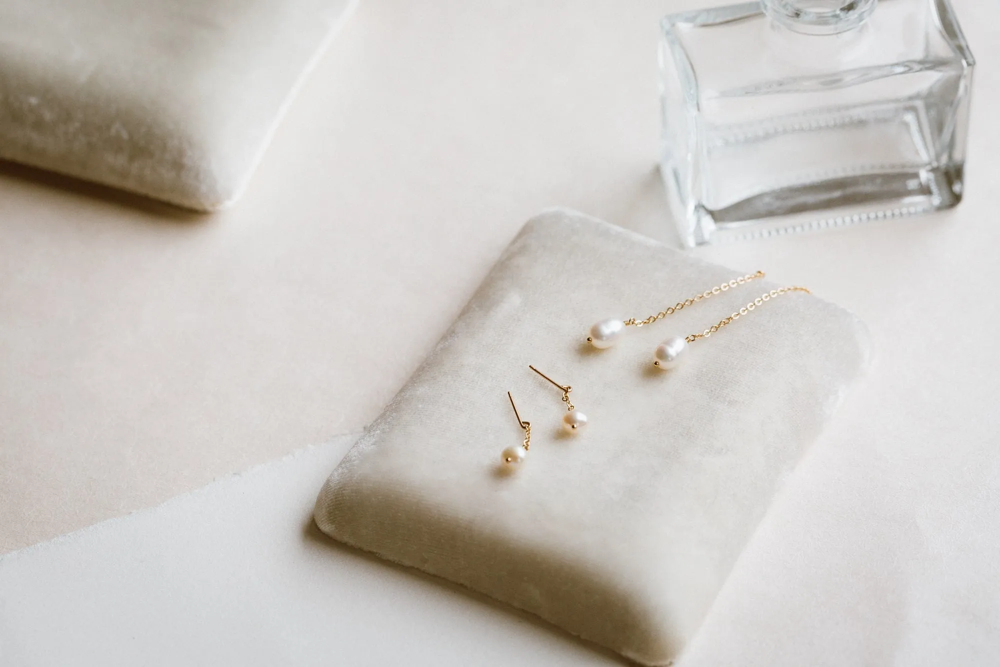 Dara Earrings