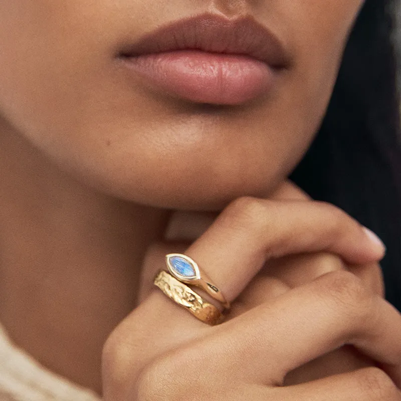 Iris Ring, Rainbow Moonstone, 9kt Yellow Gold