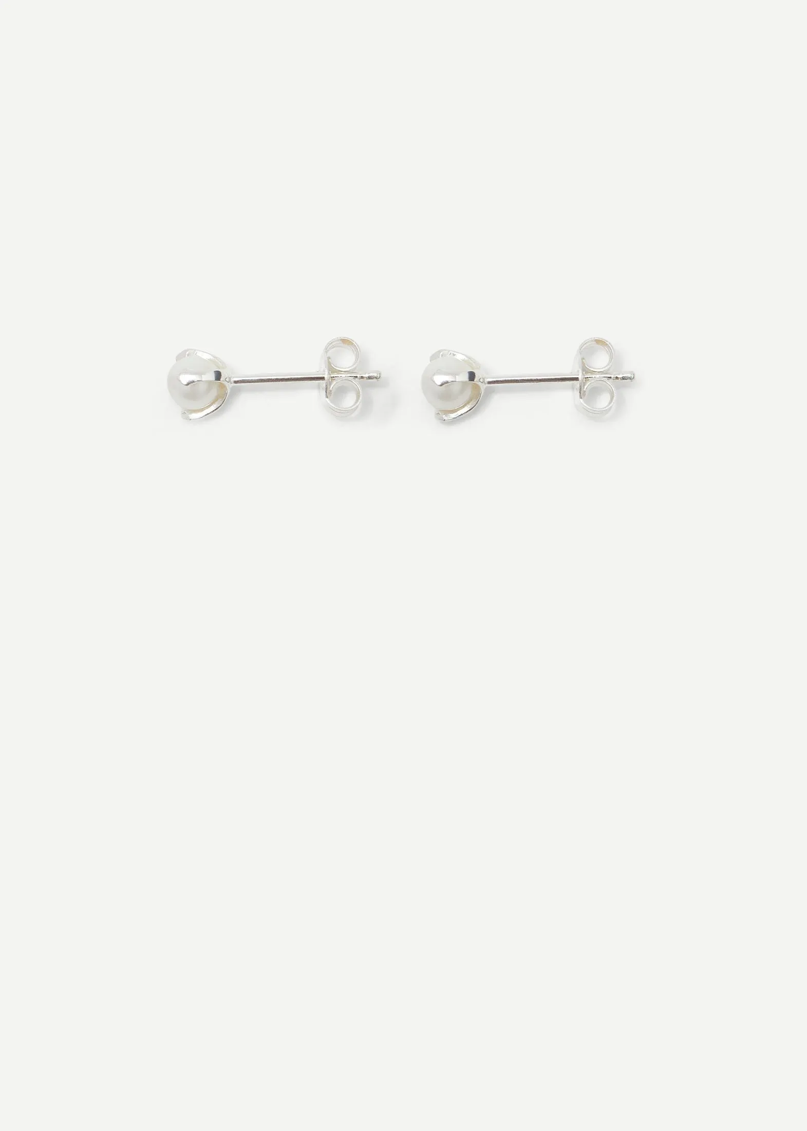 Pearled Stud Earring Mini