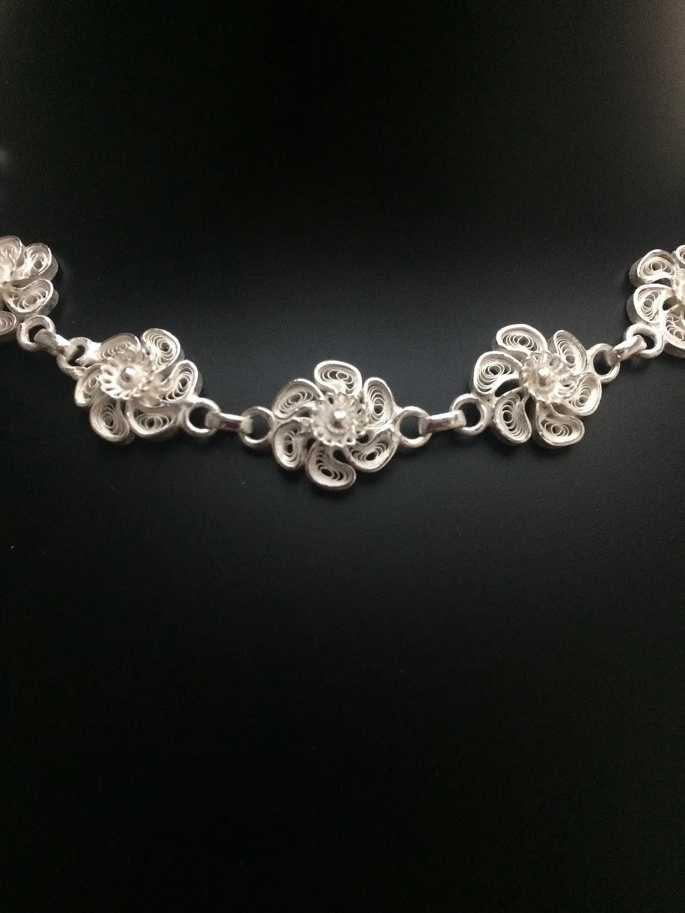 Pin wheel Choker