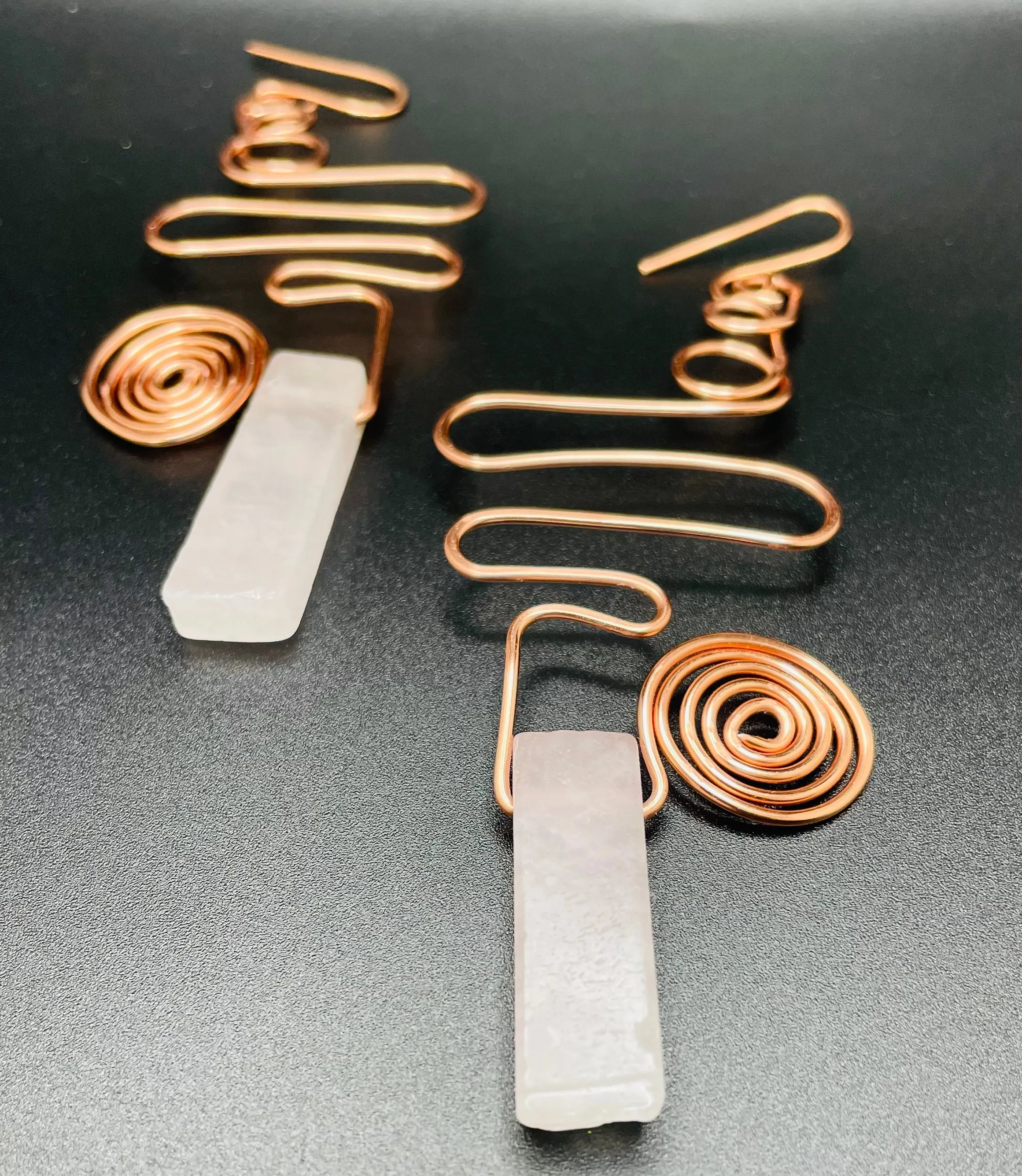 Rose Quarts and Copper Color Wire
