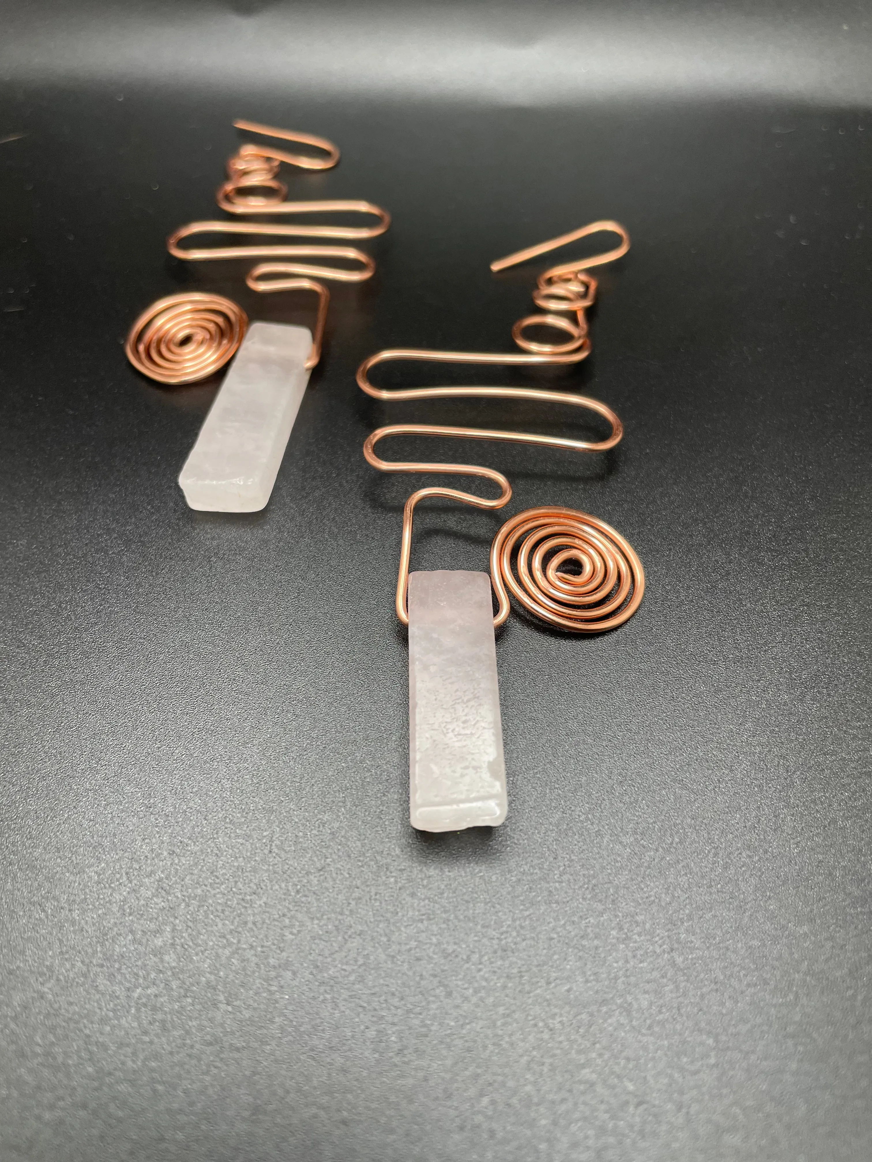 Rose Quarts and Copper Color Wire