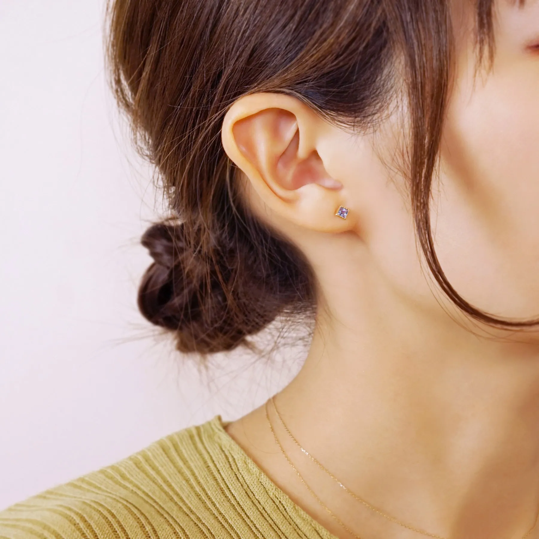 [Second Earrings] 18K Yellow Gold Blue Quartz Square Cut Earrings