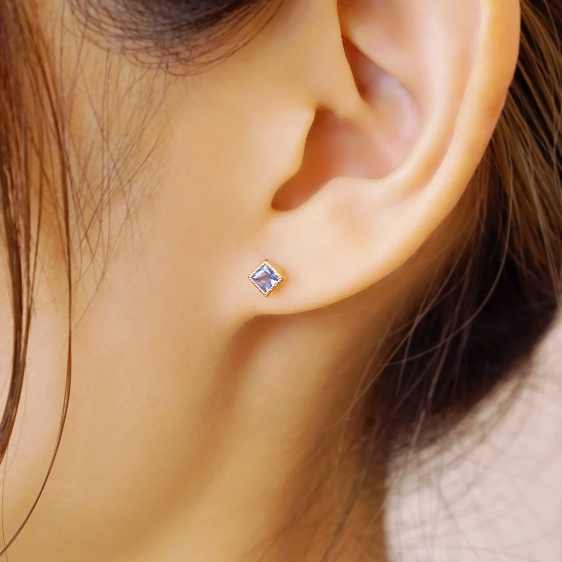 [Second Earrings] 18K Yellow Gold Blue Quartz Square Cut Earrings