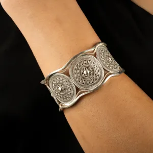 Tempo Twist Cuff Bracelet