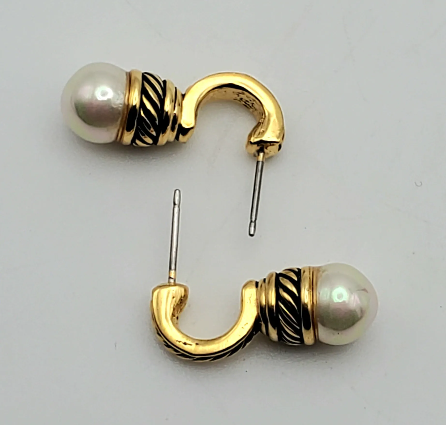 Vintage Gold Tone Faux Pearl Earrings